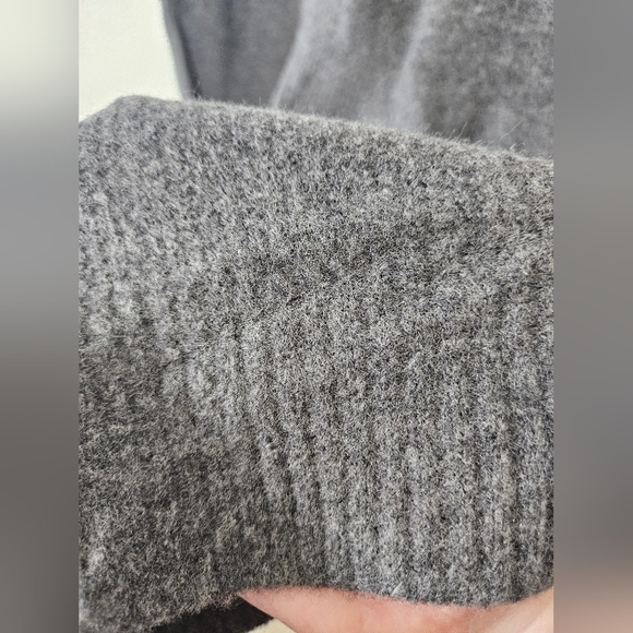 NWOT Everlane The Cozy Stretch Wide Leg Wool Yak Hair Blend Pants Charcoal Gray - Picture 8 of 12